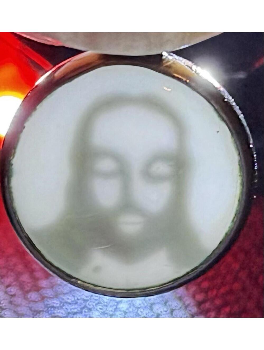 Vintage Christian Pendant Charm Lithophane Face of Jesus Gold Tone *See Pictures